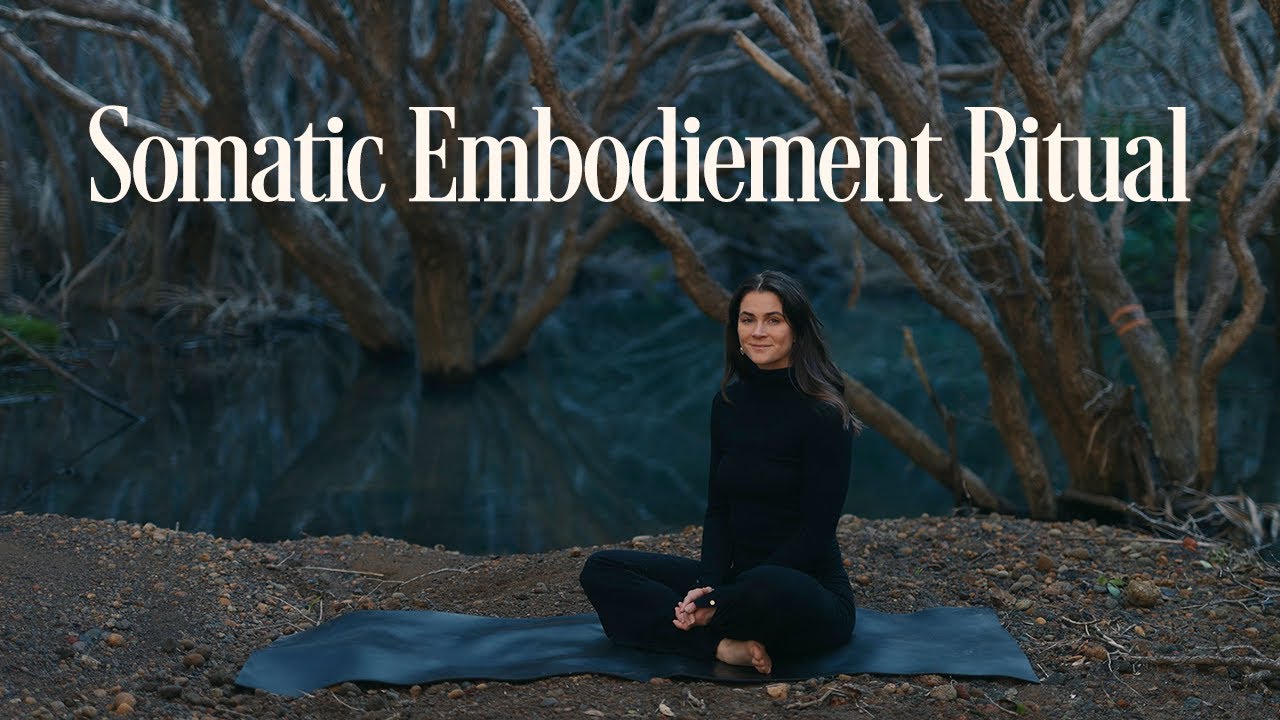Somatic Embodiment to release stuck energy and drop into presence | tapping, body sweeps, bouncing