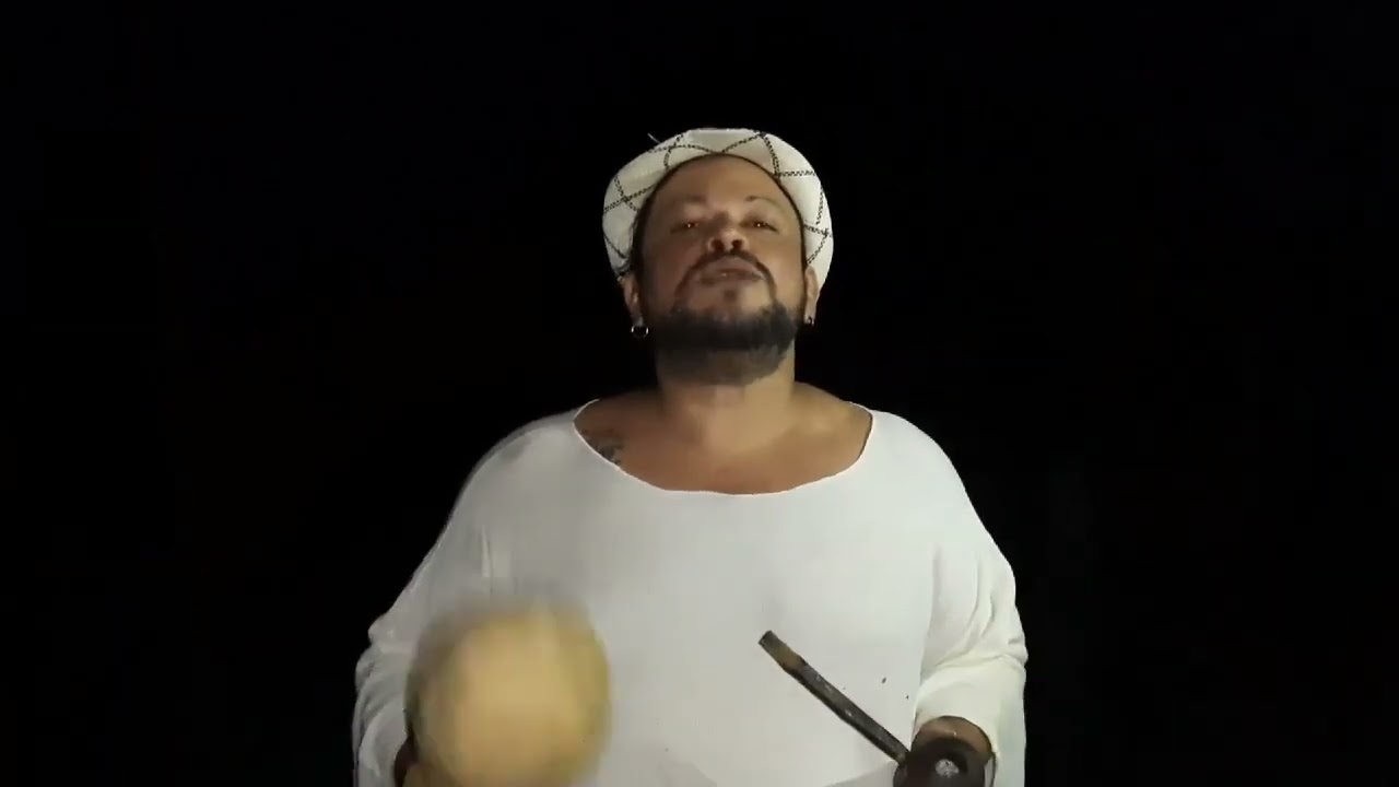 Juremeiro Paulo de Alcântara Louvando a Comadre Florzinha