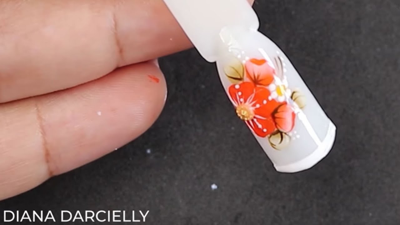 Decoração de Flor Laranja com Pedraria - Desenho em Unha Passo a Passo