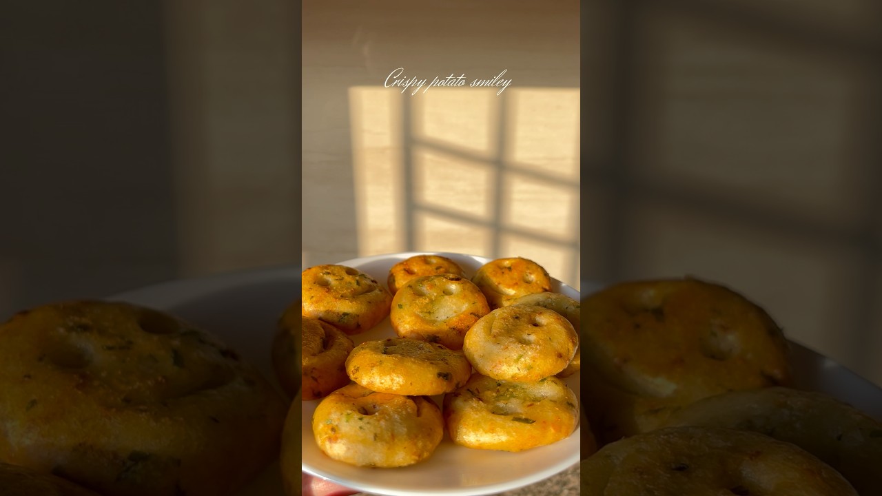 Crispy potato smiley😃&mdash; &ldquo;less effort more flavor&rdquo; #potatofry #crispyfry #food #shorts #song
