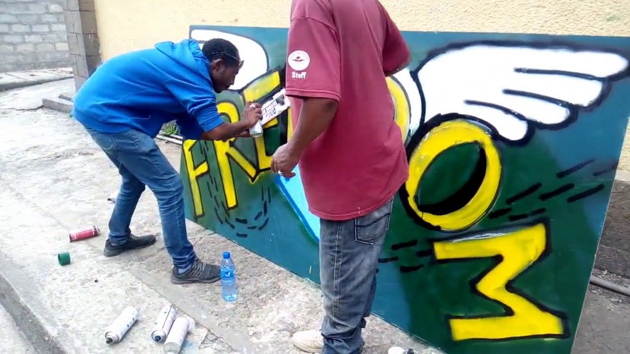 ገራሚ የስእል ጥበብ  ABRELO HD/LIJ BINI TUBE