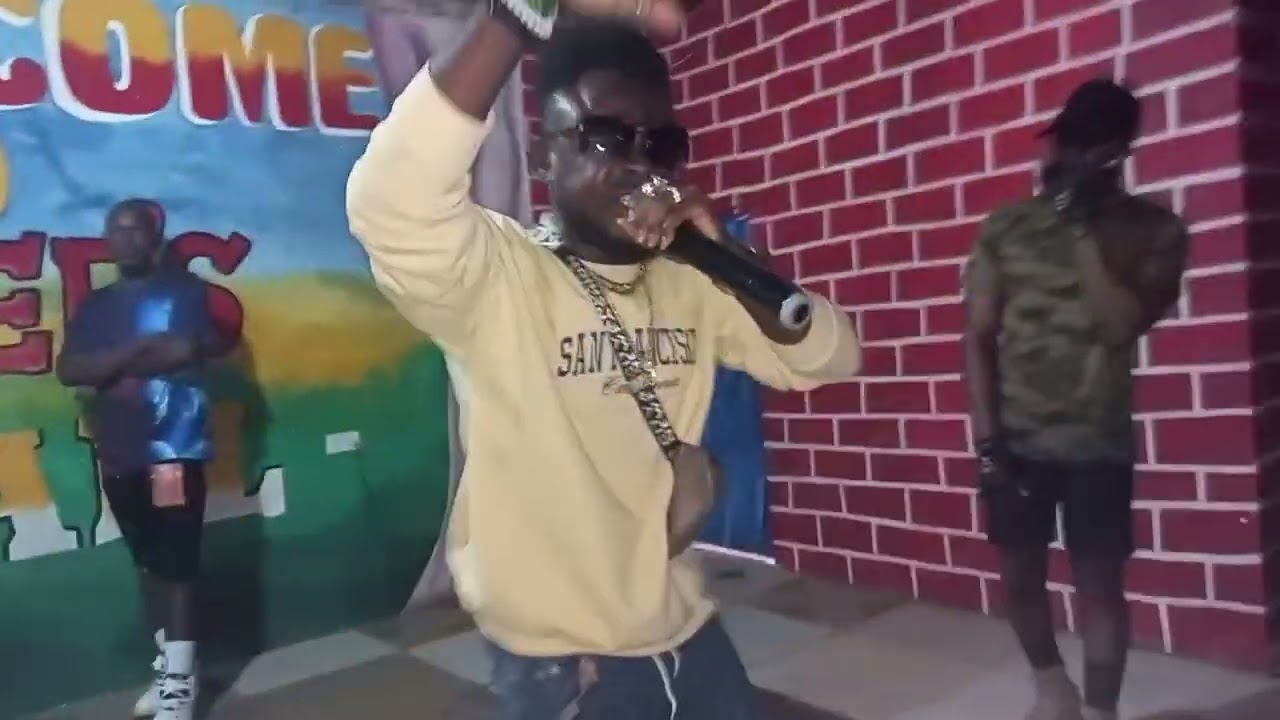 Prezo Grammy Walakasa live performance at COKER'S POOL *Mr and Miss All Time Best He💪🎤