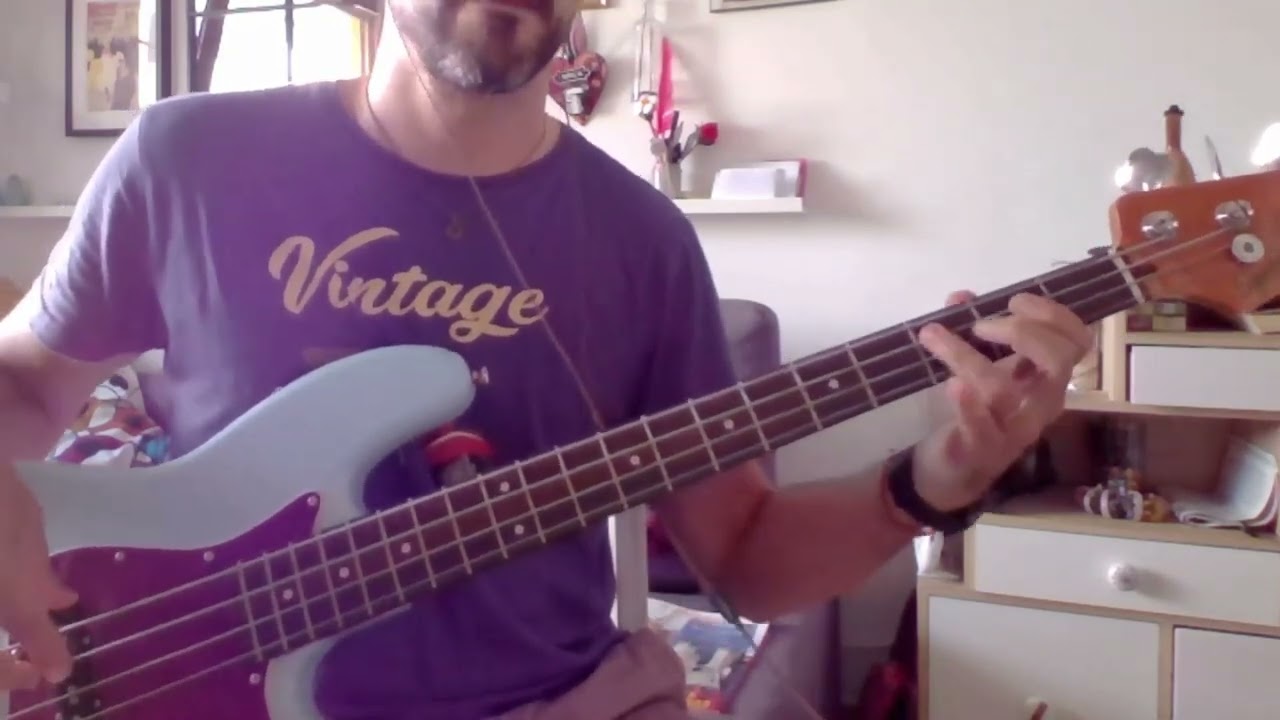 Pedro - Raffaella Carrà -  Bass Cover