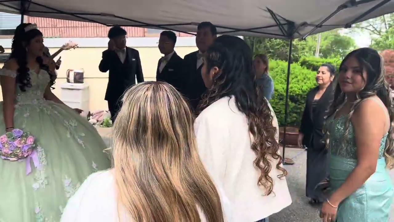 👸🏼Violeta 15 años familia reyes santos mariachis sorpresa 🎊 new jersey 2025