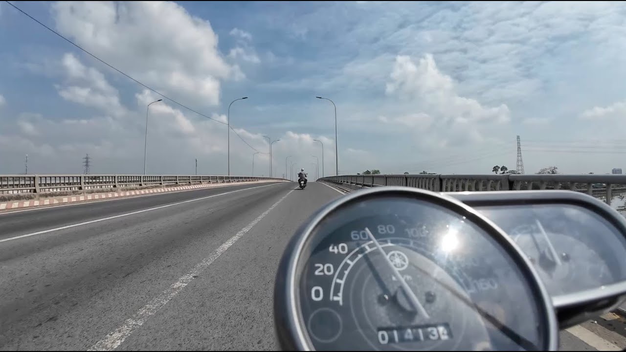 Mytho Saïgon en Yamaha PG 1