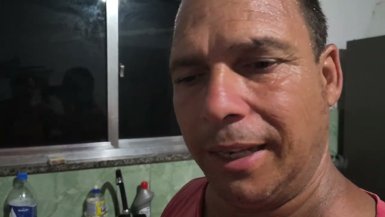 Fiz uma farofa de linguiça 😋 