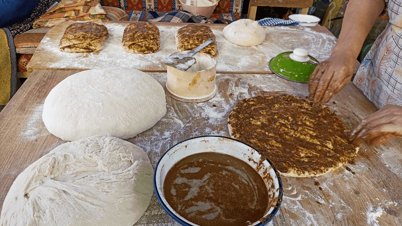 Lezzet Garantili 💯 Afyon’un Meşhur Haşhaşlı Ekmeği Nasıl Yapılır 🤔