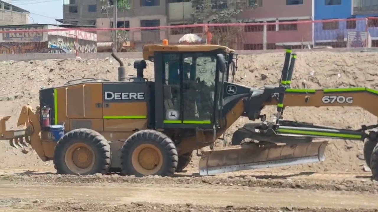 Siguen los trabajos de la FUTURA VIA RAPIDA JUAN PABLO II en San Juan de Miraflores.