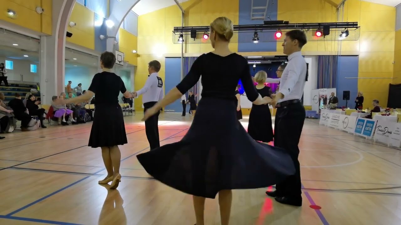 Seniori 2 E Vakiot Final 6 paria  VTQ