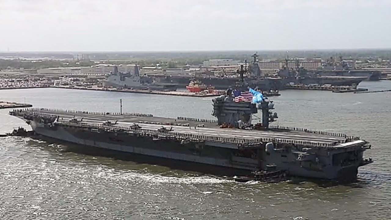 The aircraft carrier USS George Washington departed Norfolk Naval Station en route Southern sea