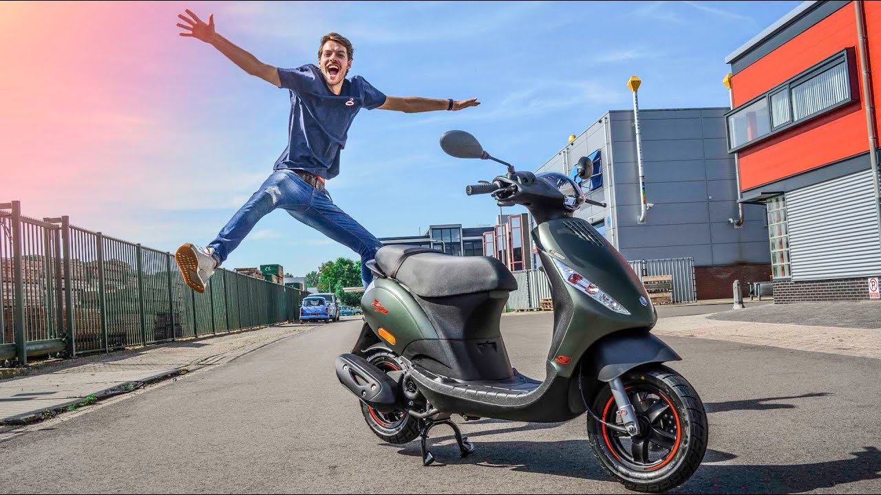 DIT IS DE NIEUWSTE PIAGGIO ZIP S MATGROEN!!