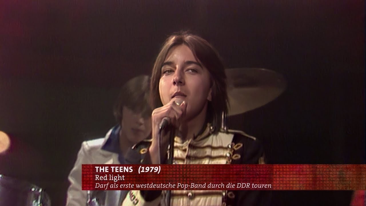 The Teens - 1-2-3-4 Red Lights (1979) Musik Video HD