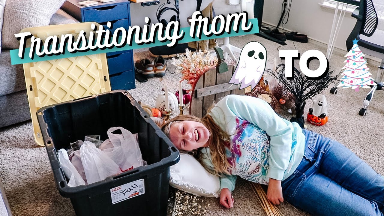 Taking Down My Fall Decorations & Cleaning My Apartment to Prep for Christmas