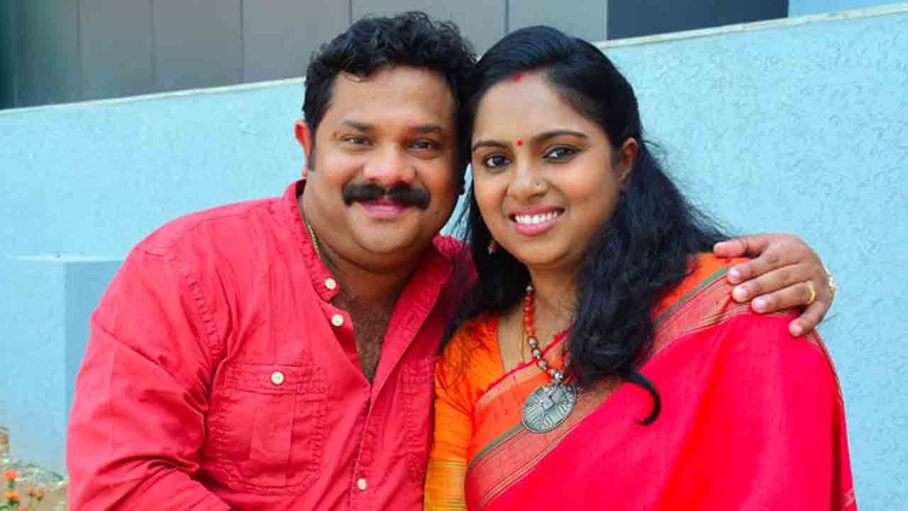 നിങ്ങൾക്ക് അറിയാത്ത ഹരീഷ് കണാരൻ | Interview With Hareesh Kanaran | Funny Talkies 4 Mallu