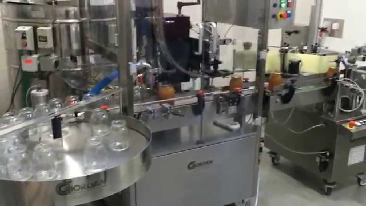 Linea di riempimento, tappatura ed  etichettatura GIORDAN