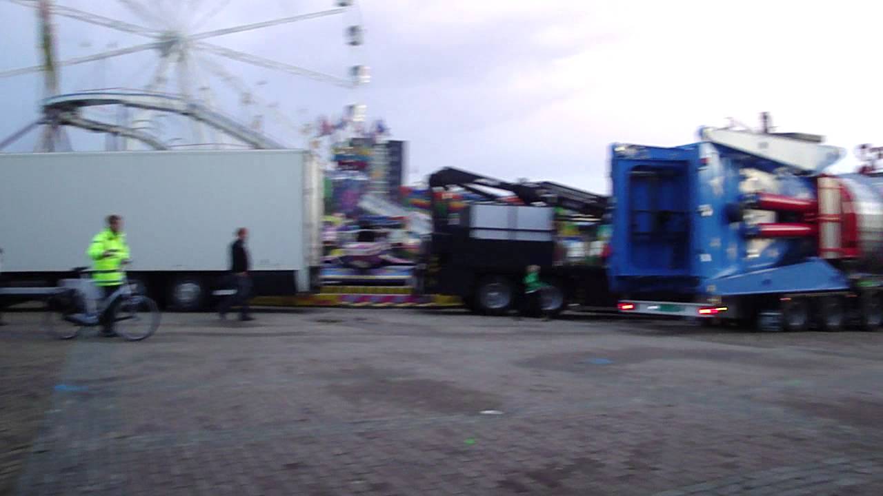 Aankomst Mission Space TT kermis Assen 2011 part 1