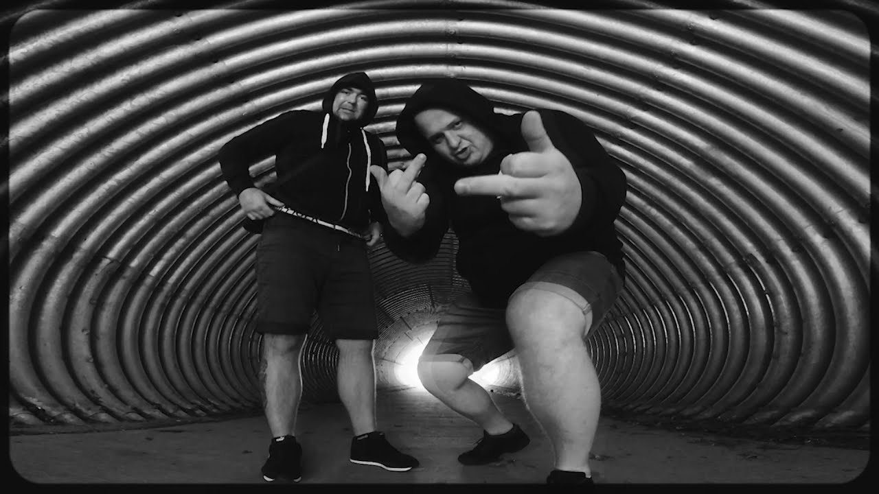 Loco Familia - Koziro ft M.R.K. - Nie Mów Mi
