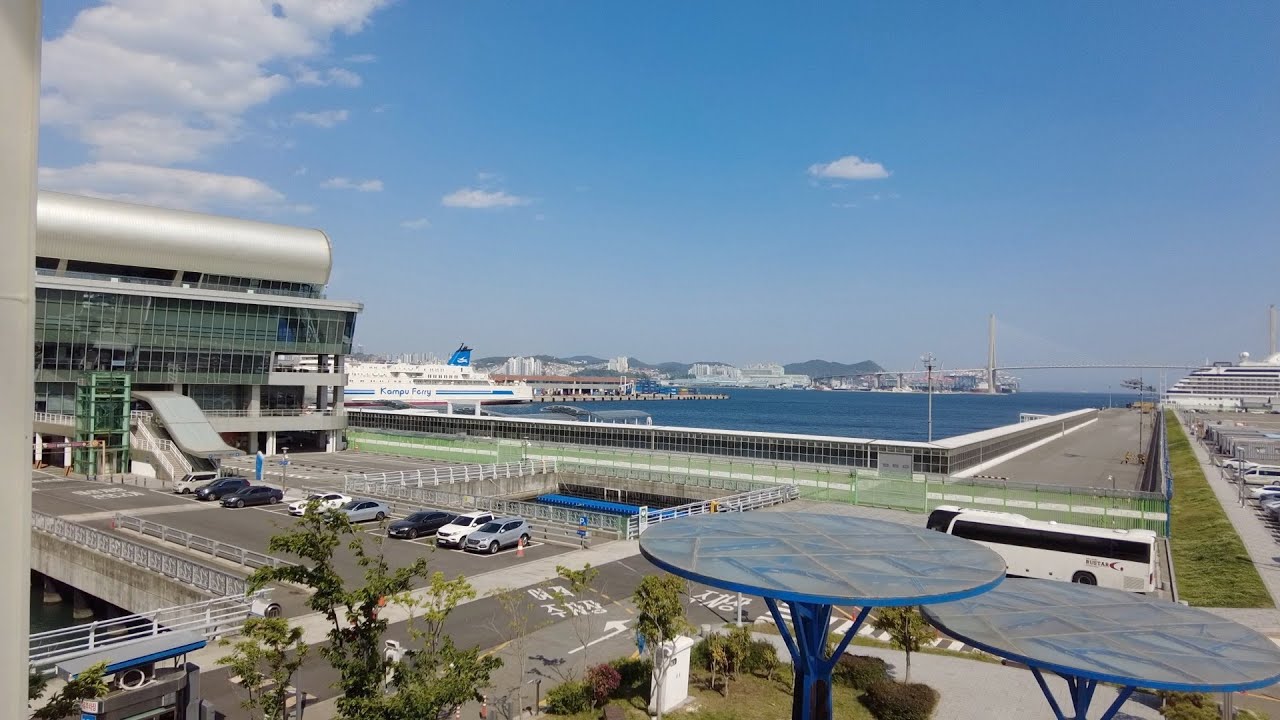 釜山港フェリーターミナルから釜山駅に徒歩で向かう方法