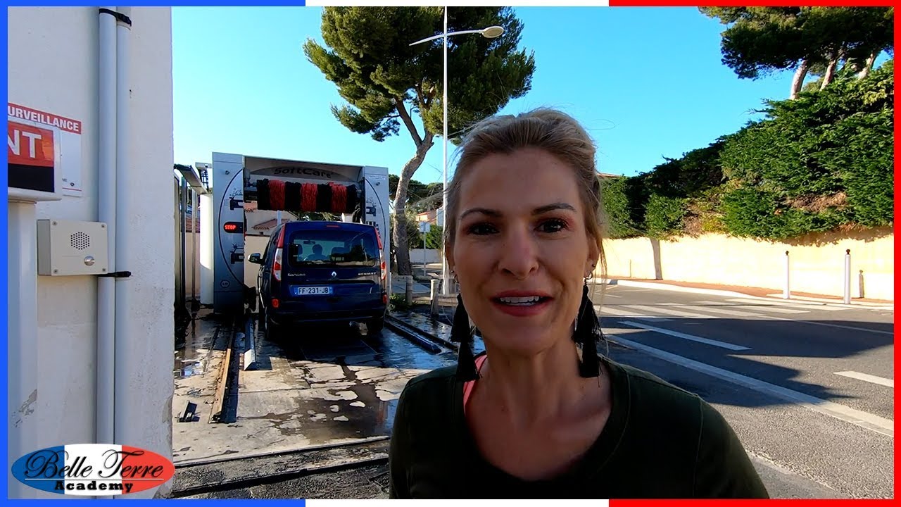 At the CAR WASH in FRANCE | À la STATION de LAVAGE de VOITURES en FRANCE