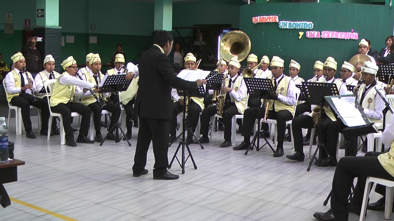 I.E. SAN JUAN - TRUJILLO  I CONCURSO NACIONAL DE BANDAS DE MÚSICA I.E.P. SAN JOSÉ CHIMBOTE