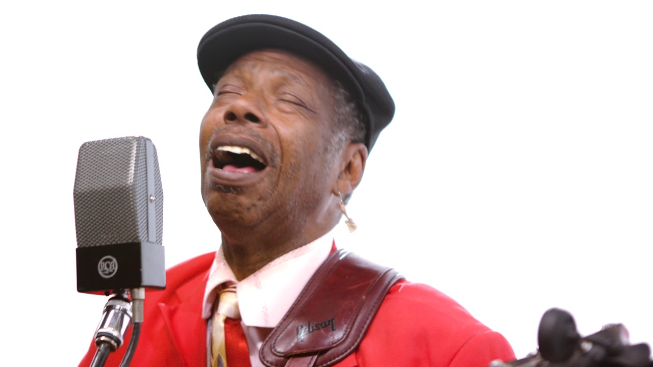 Walter Wolfman Washington - 