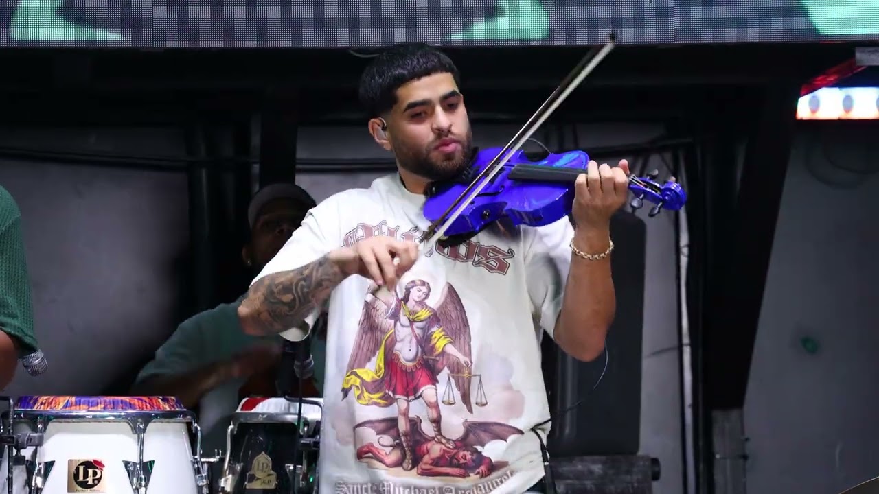 @Frabian_Eli  - Las Indias De Ban&iacute; En Vivo Con El Real Saoco