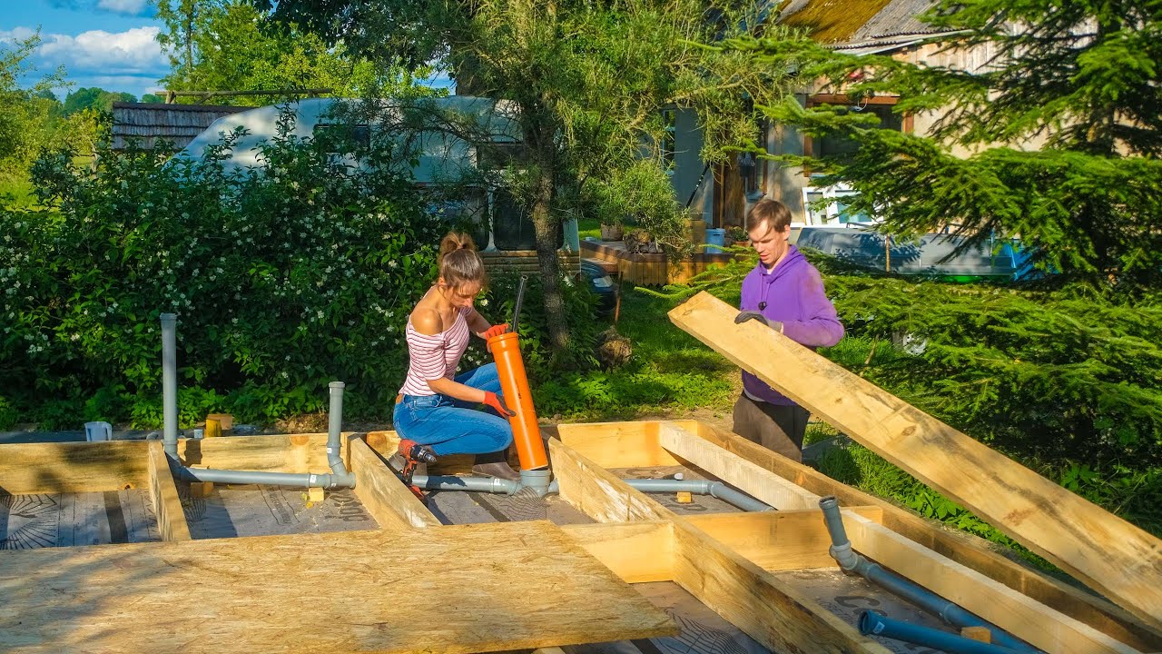 Installing PLUMBING in the TINY House UNDER $5000