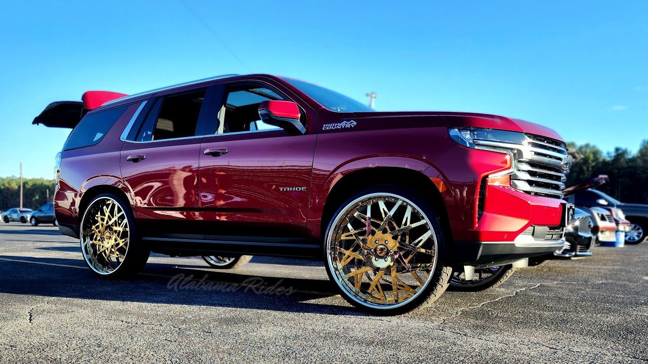 2022 Chevy Tahoe High Country on 32