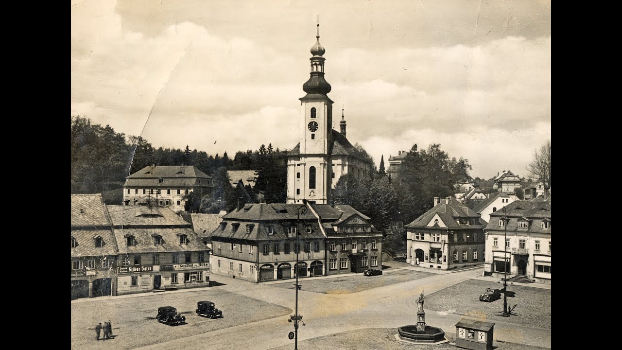 Náměstí, kostel a centrum města Krásná Lípa v minulosti.