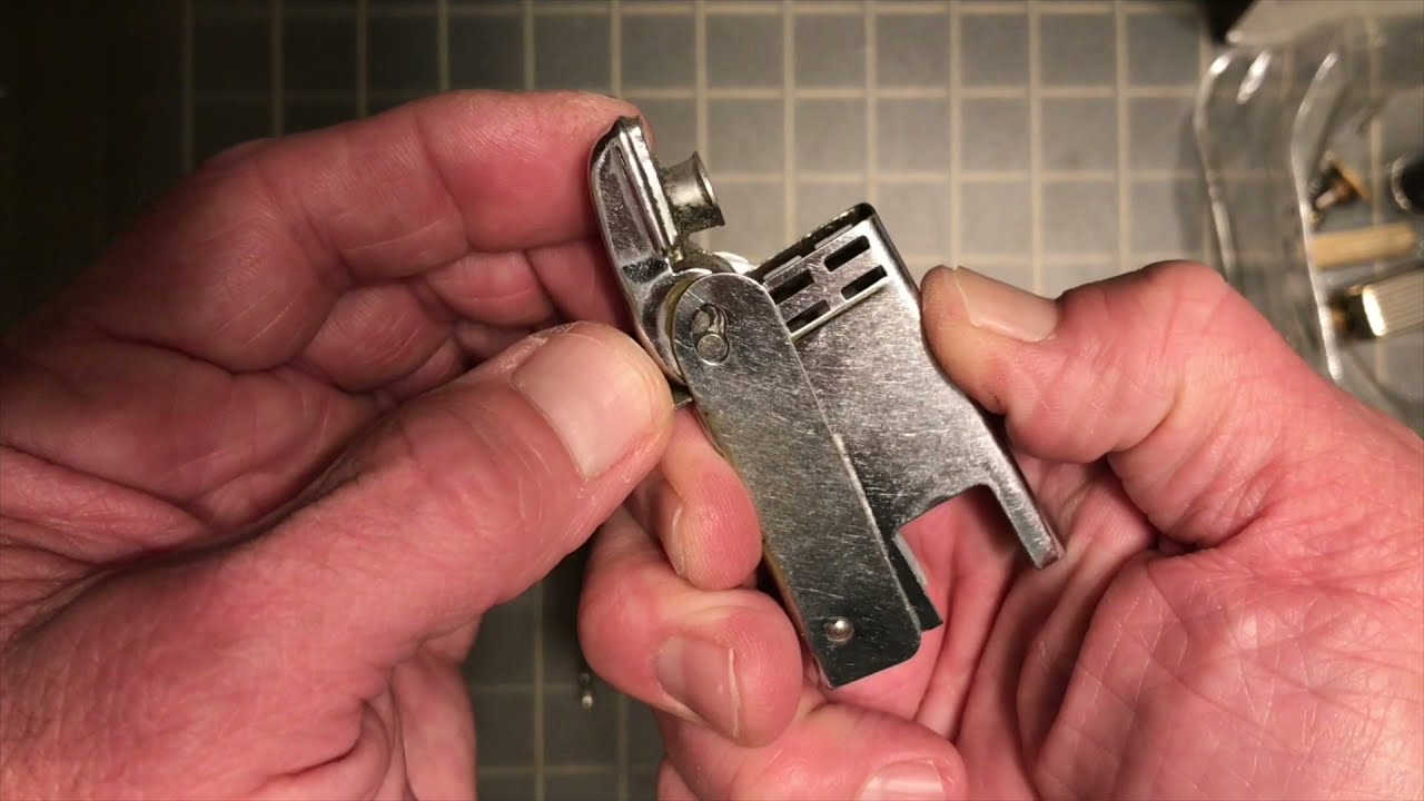 Vintage Regens Petrol Lighter: An Attempt To Disassemble Or Clear The Flint Tube With Vinegar-Part 1