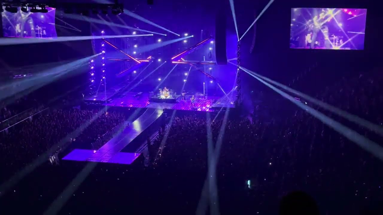 STARLIGHT (w/ Prelude) - Muse [Live at the O2 Arena: 1st October 2023]