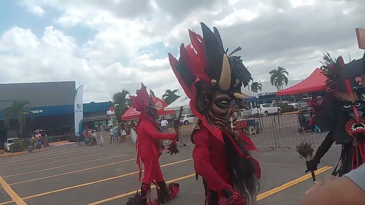 Bautizo de diablos