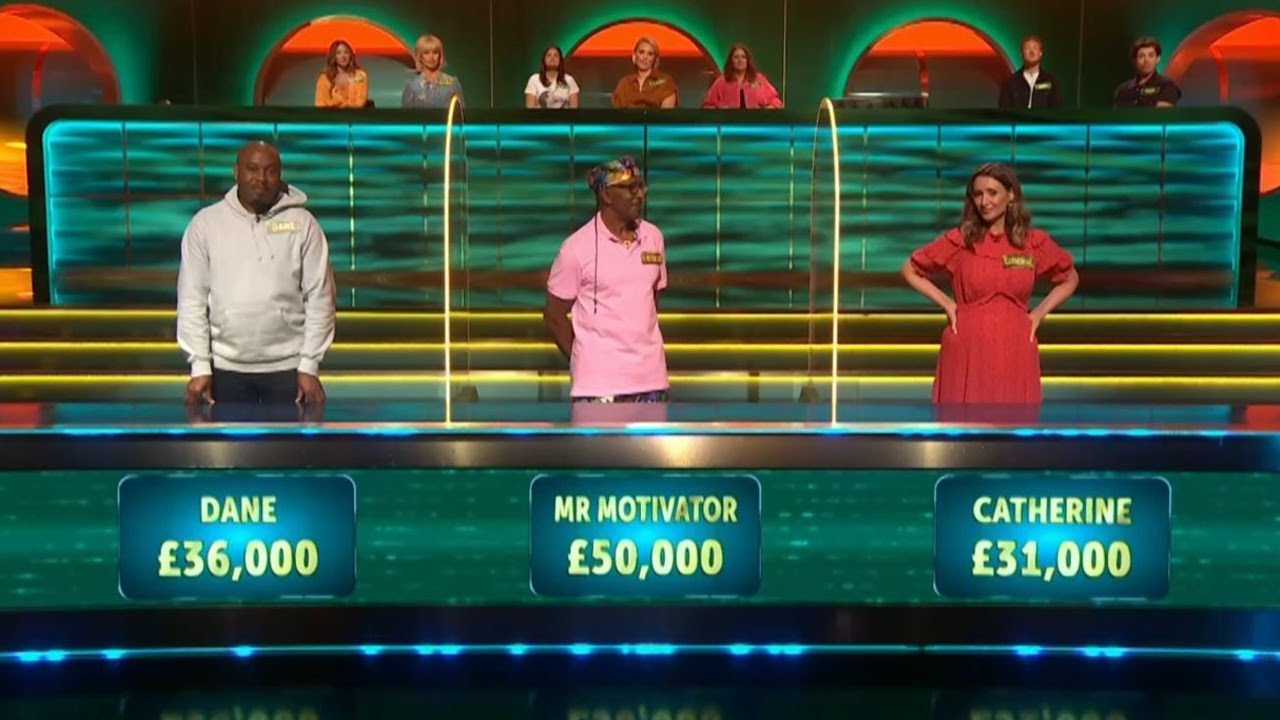 Canning Conveyor - Celebrity Moneybags Finalists