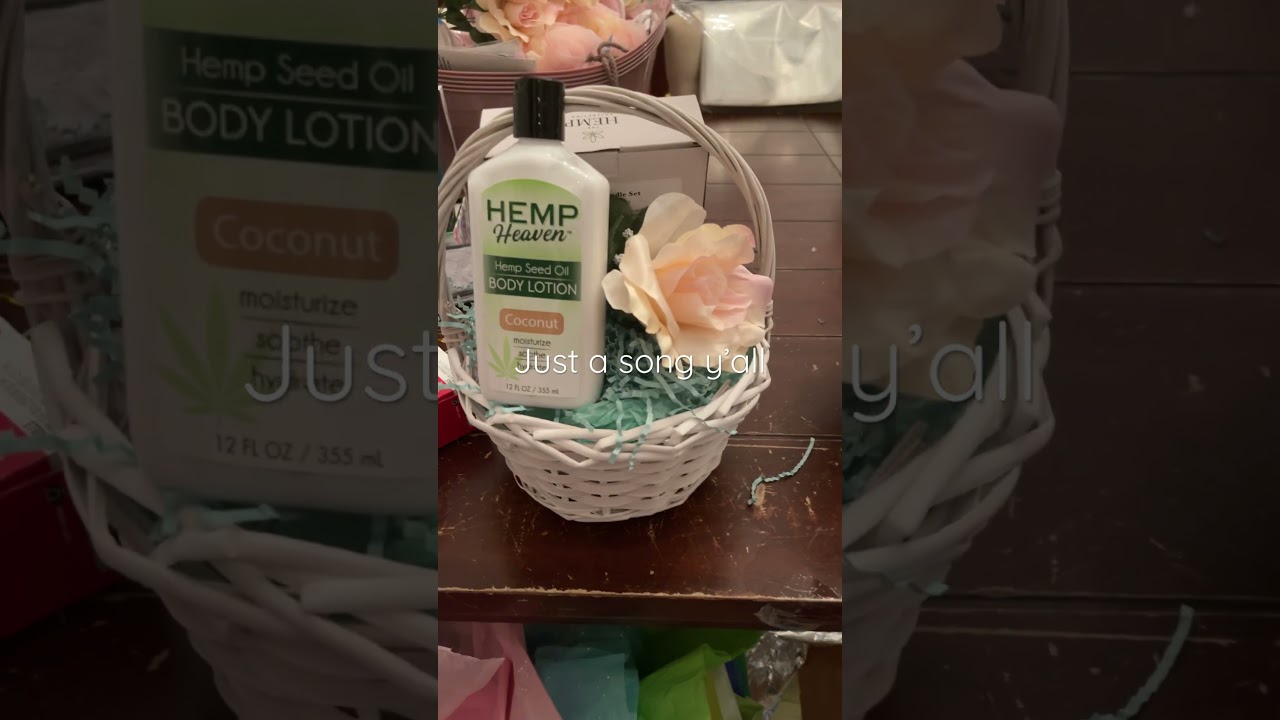 Lol Just a song y&rsquo;all Mother&rsquo;s Day baskets #basketmaker #diy #seasonal #mothersday