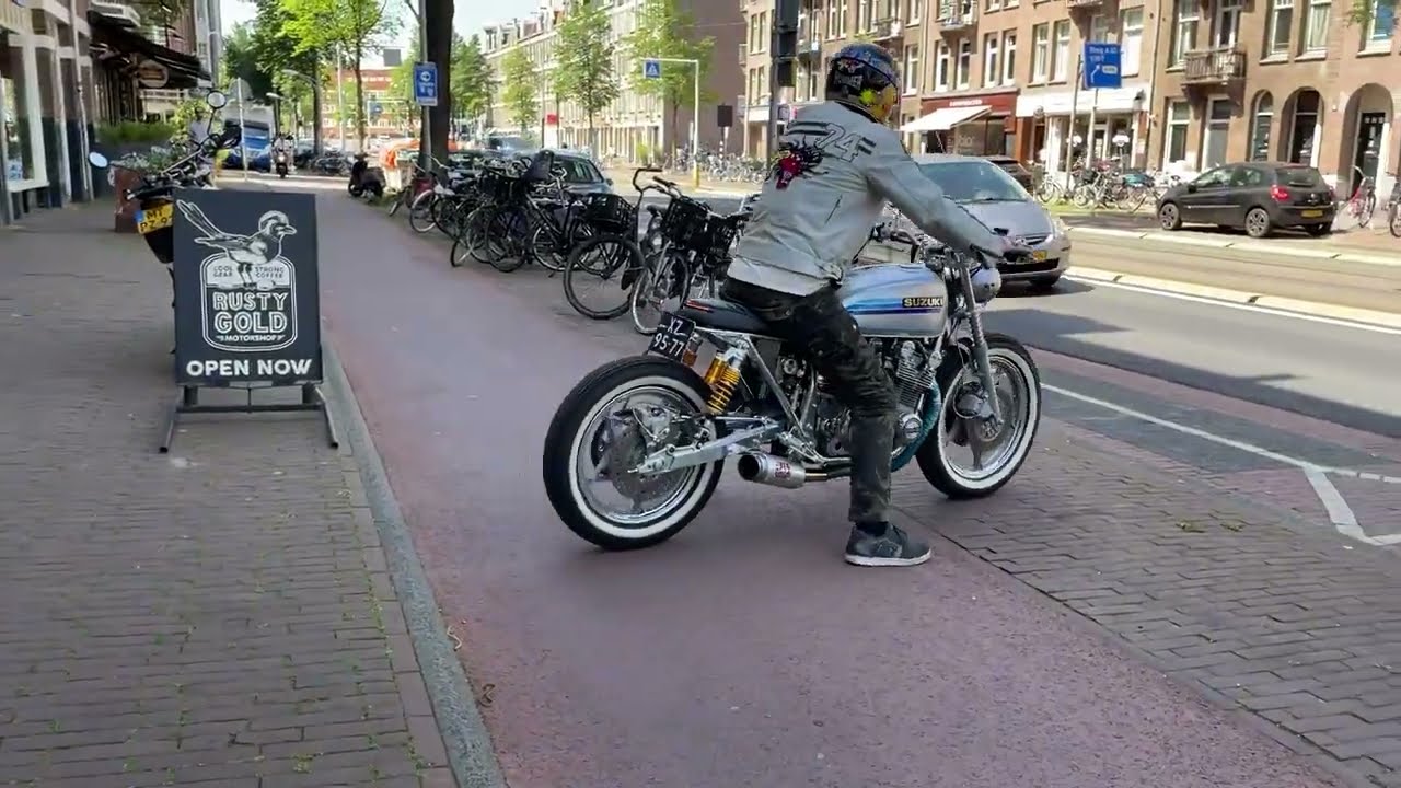 Rusty Gold Moto Catwalk: Awesome line-up! 
