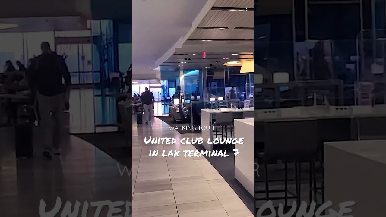 Walking tour inside the United Club Lounge at LAX Terminal 7 #shorts #airportlounge #review
