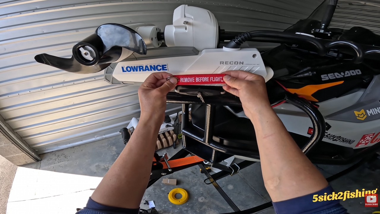 Installing 2025 Lowrance Recon Trolling Motor! #seadoo #lowrancefishing #fishpro #fishing #fyp