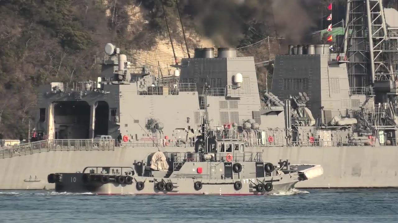 護衛艦むらさめ（DD-101）吉倉桟橋より出港｜JS Murasame (DD-101) Departs Yoshikura Pier