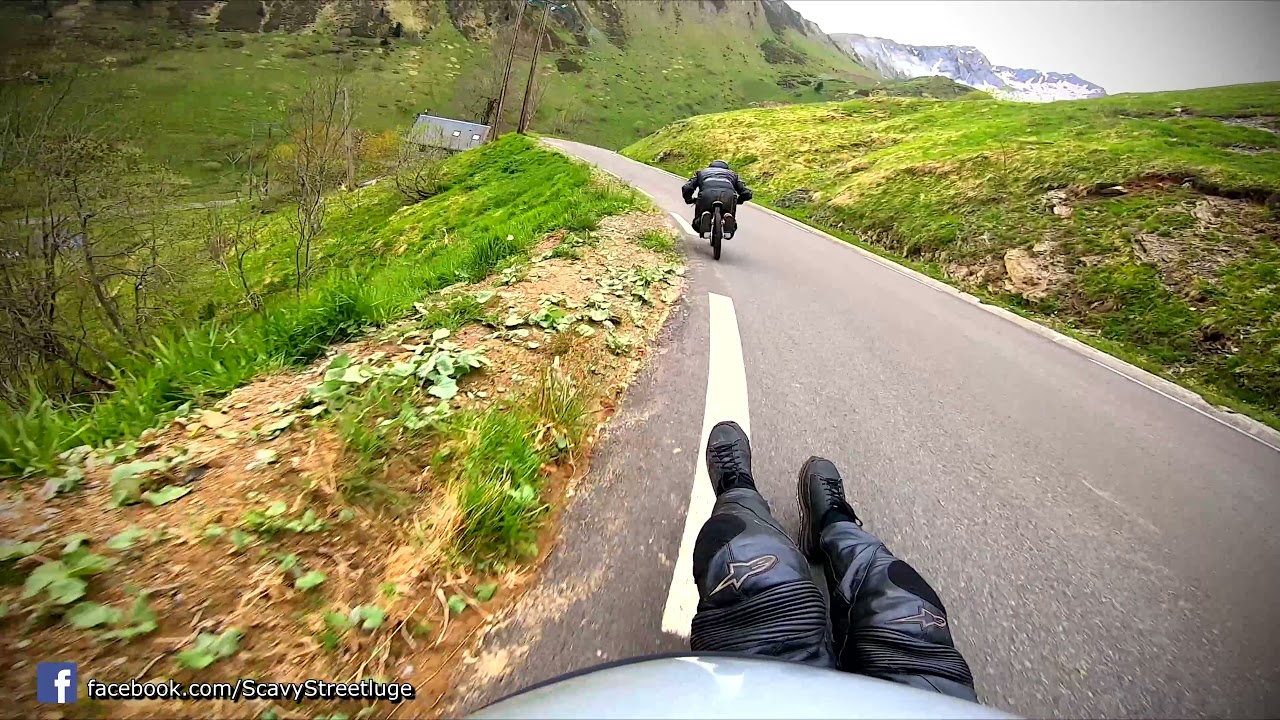 The boys are back ! - Raw Run Streetluge vs Gravity BIKE