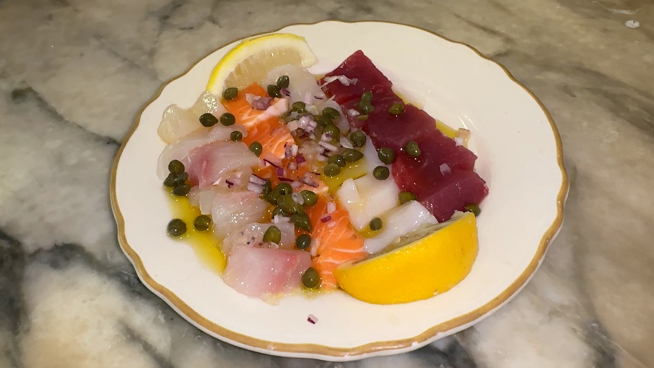 This Was Chef Anthony Bourdain’s FAVORITE Food Spot in SF! 🦪