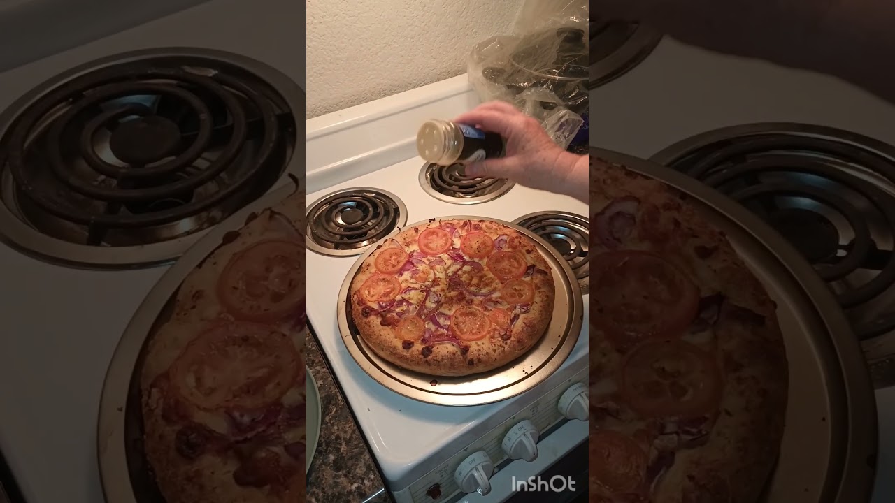 5 cheese 🧀 frozen pizza 🍕my way