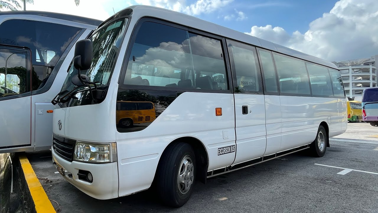 Toyota Coaster B50 Euro 5 (5MT)