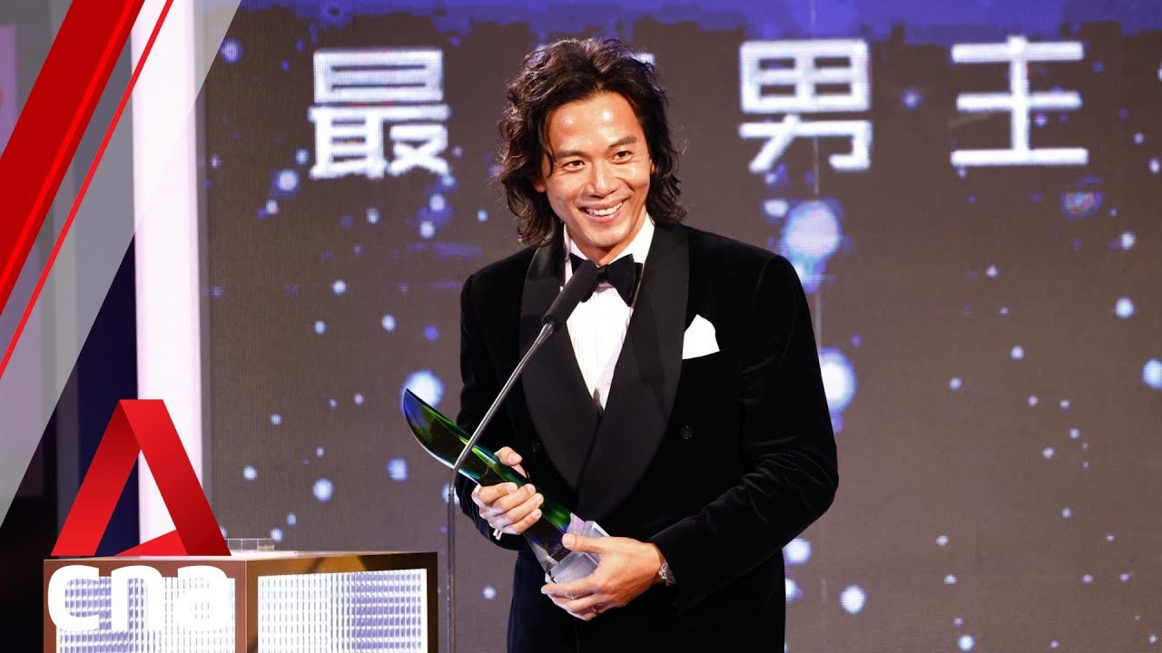 Star Awards 2021: Qi Yuwu wins Best Actor | CNA Lifestyle