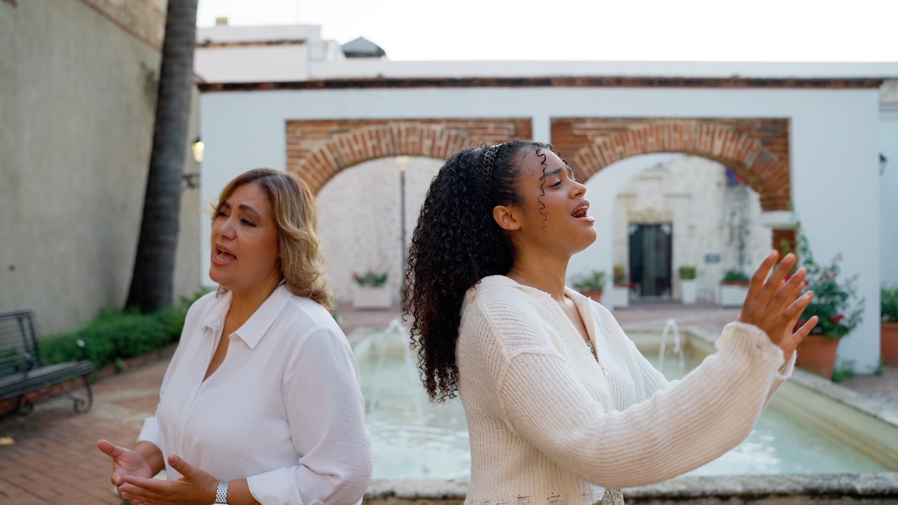 Aunque Sea Dificil - Sarah Capeles, Featuring Michelle Matius.  #sarahcapeles #michellematius