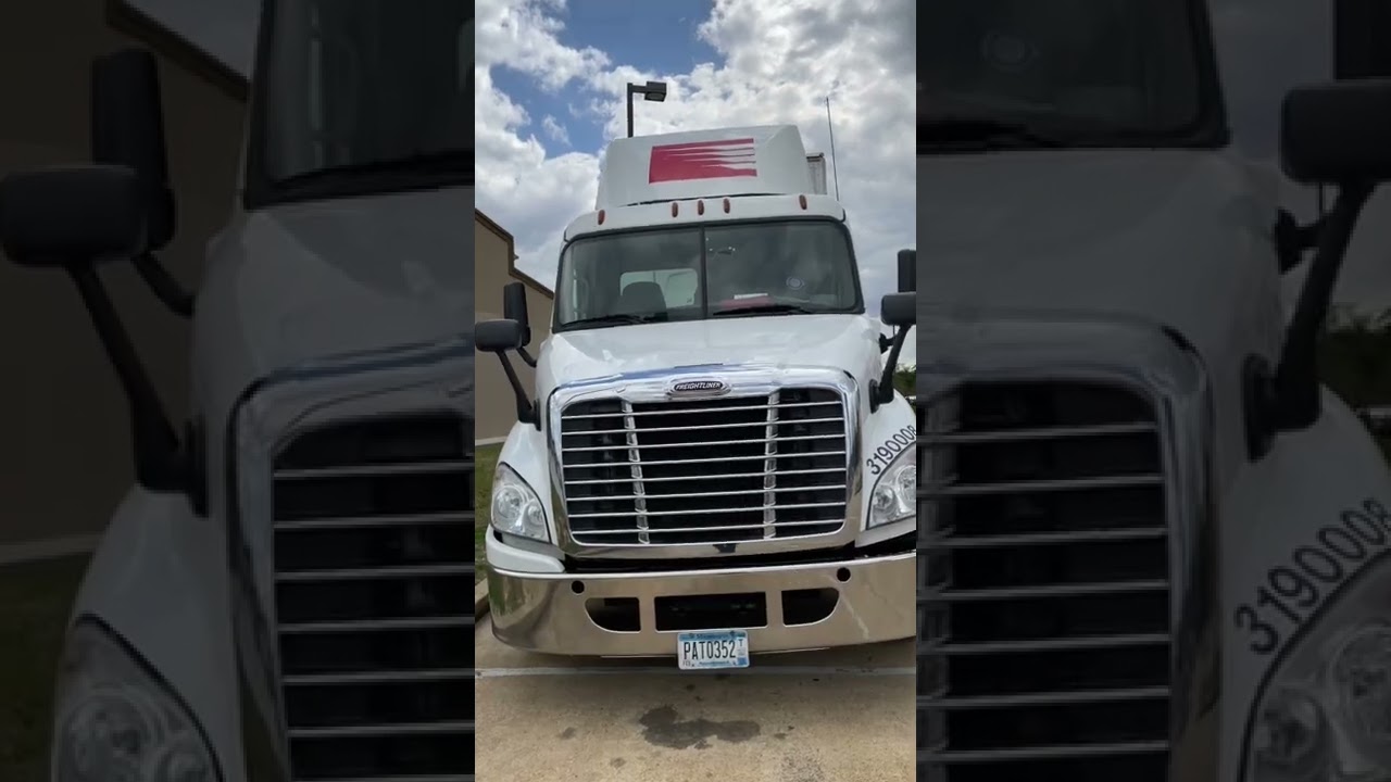 🤷🏾&zwj;♂️Gordon Food Service or Performance Food Group! You have options? #shorts #trucking #delivery