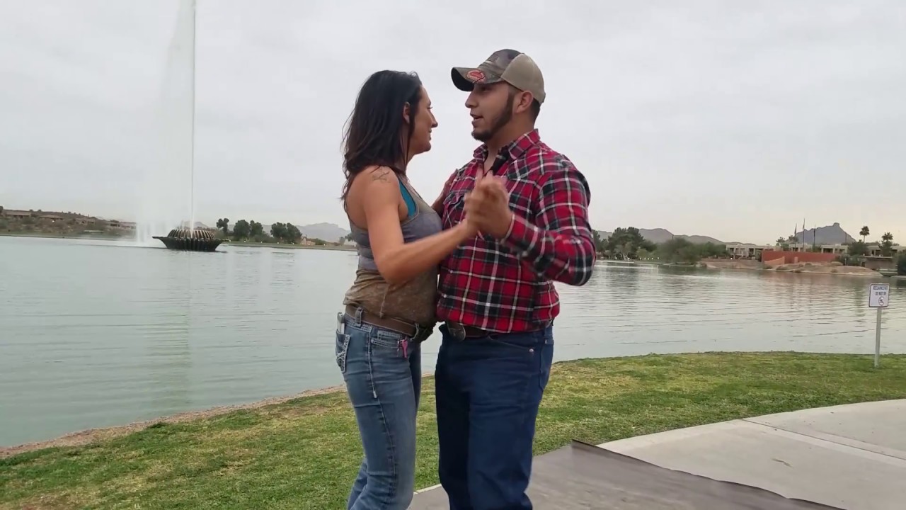 Country Swing Dancing by World Famous Fountain #5