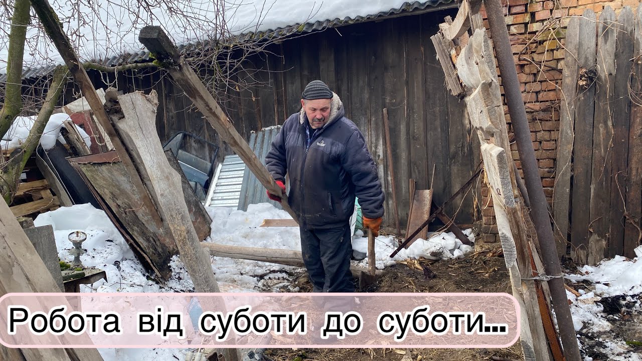  монтаж  піднавісу для дров  потроху - але таки просувається....