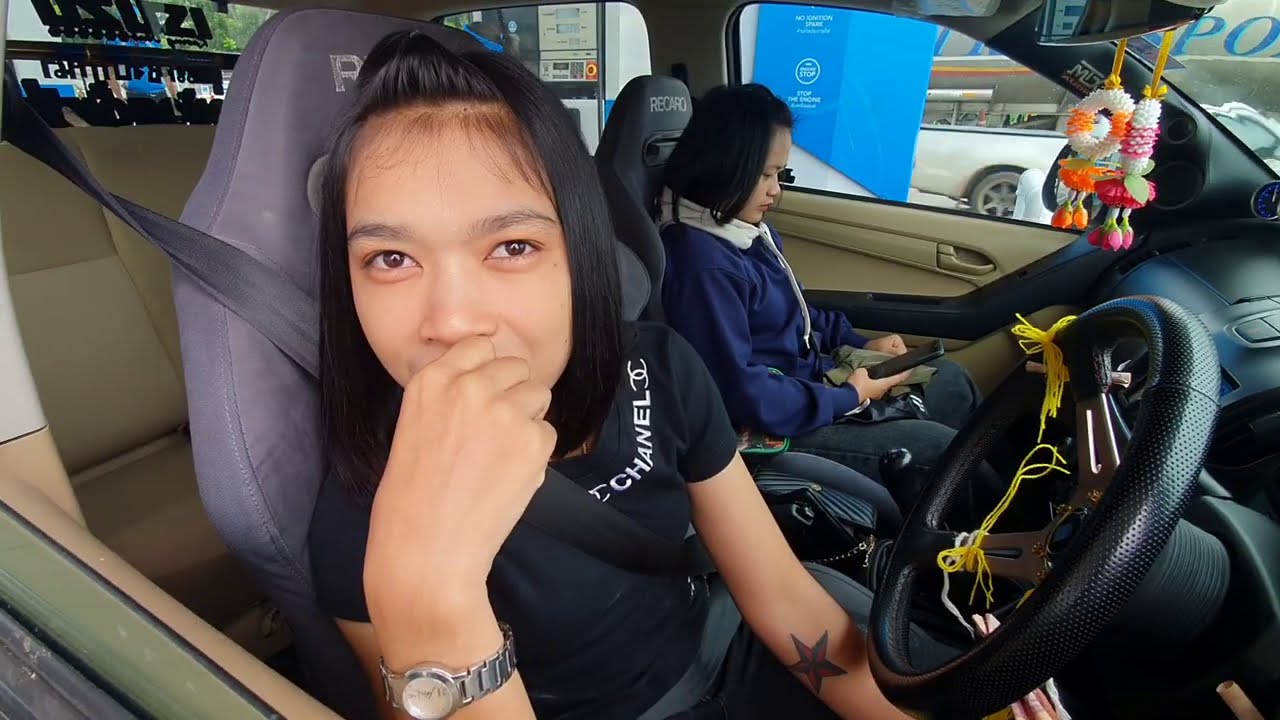 เจอสาวมุกคนดังเขาจะไปไหน???