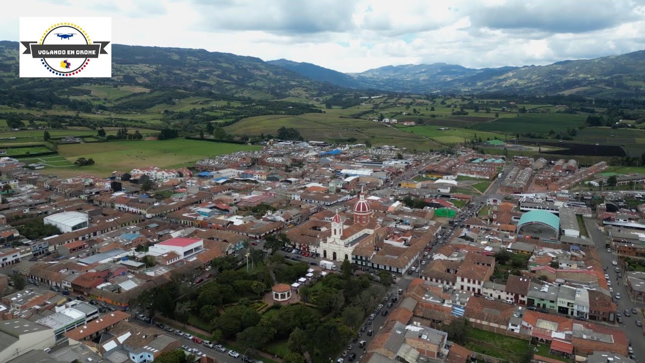 VOLANDO EN DRONE 4K - SUBACHOQUE -  CUNDINAMARCA