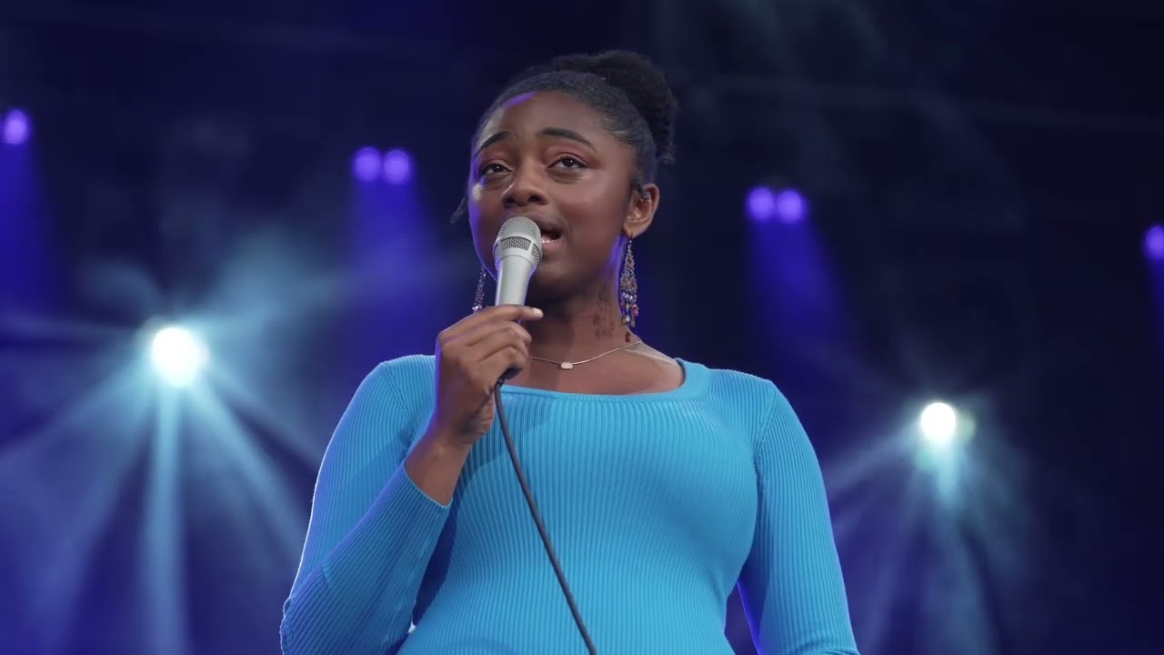 Samara Joy - Guess who I saw today // Live at Montreal Jazz Festival
